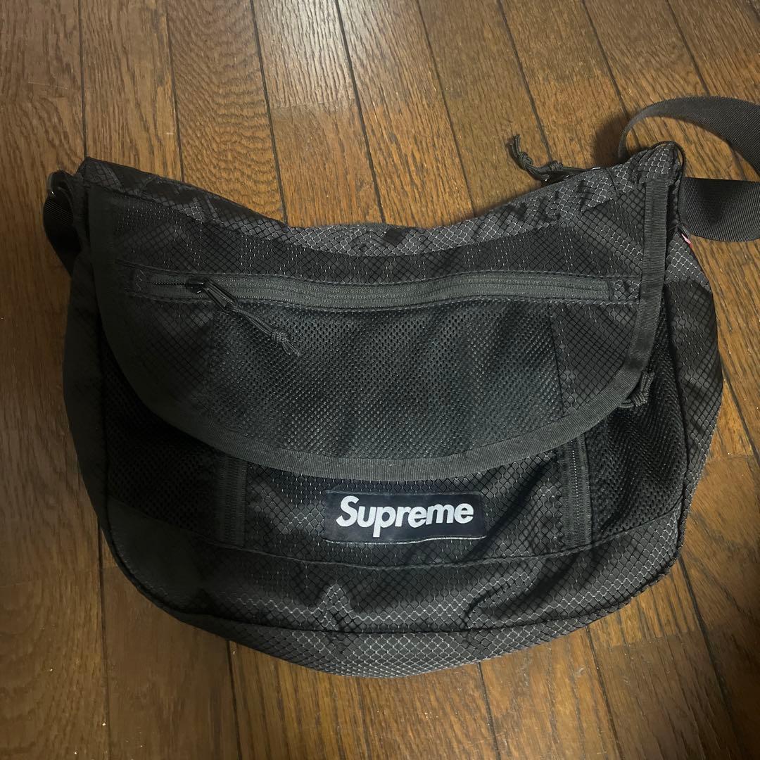 バッグ Supreme 2022ss Small Messenger Bag Black