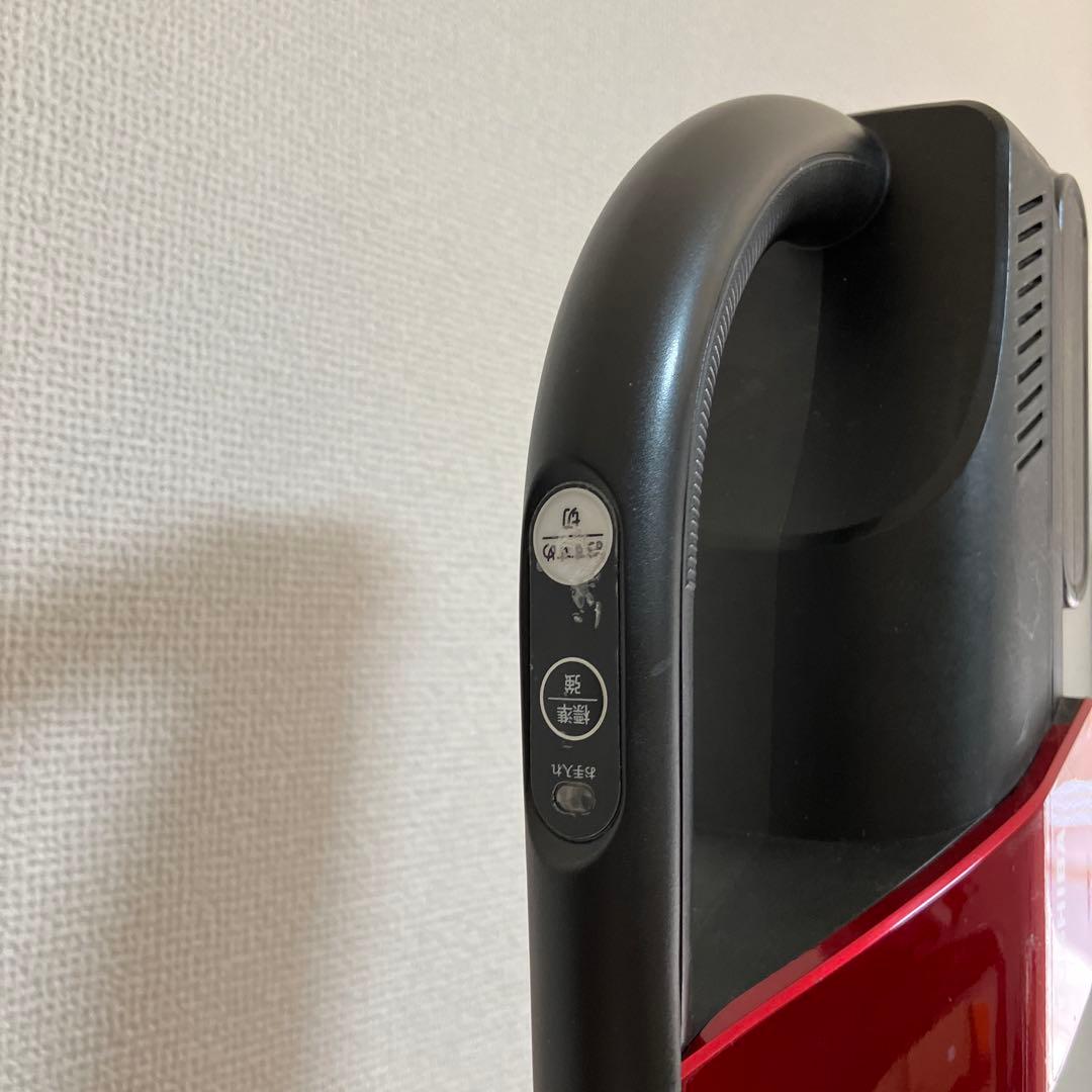 東芝　VC-CLX50　サイクロン式コードレスクリーナー　赤　トルネオV　一式