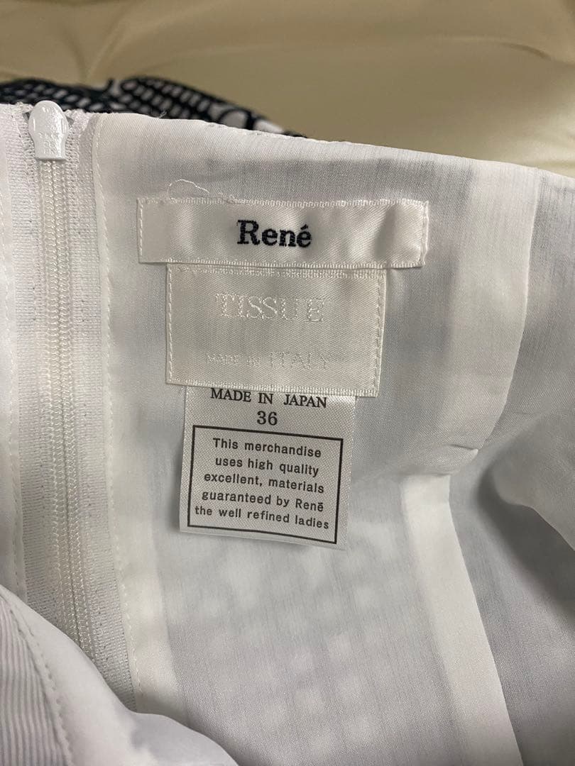 ルネ　ノースリーブひざ丈ワンピース 白黒ドット刺繍　36 訳あり