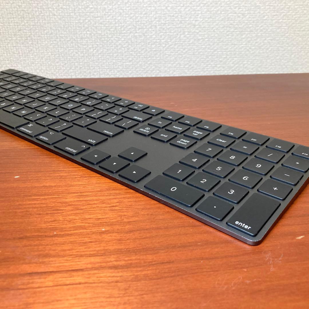 Apple Magic Keyboard スペースグレイLightning US