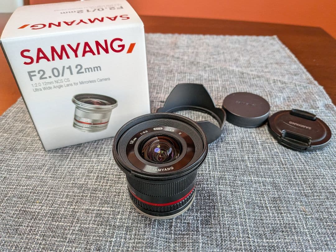 SAMYANG F2.0/12mm Eマウント単焦点レンズ