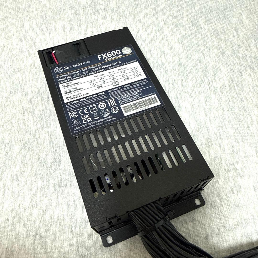 未使用SilverStone FX600 600W Flex ATX 電源 PC