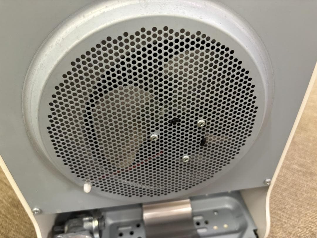 【中古品】Iwatani イワタニガスカセットファンヒーター 風暖 動作OK