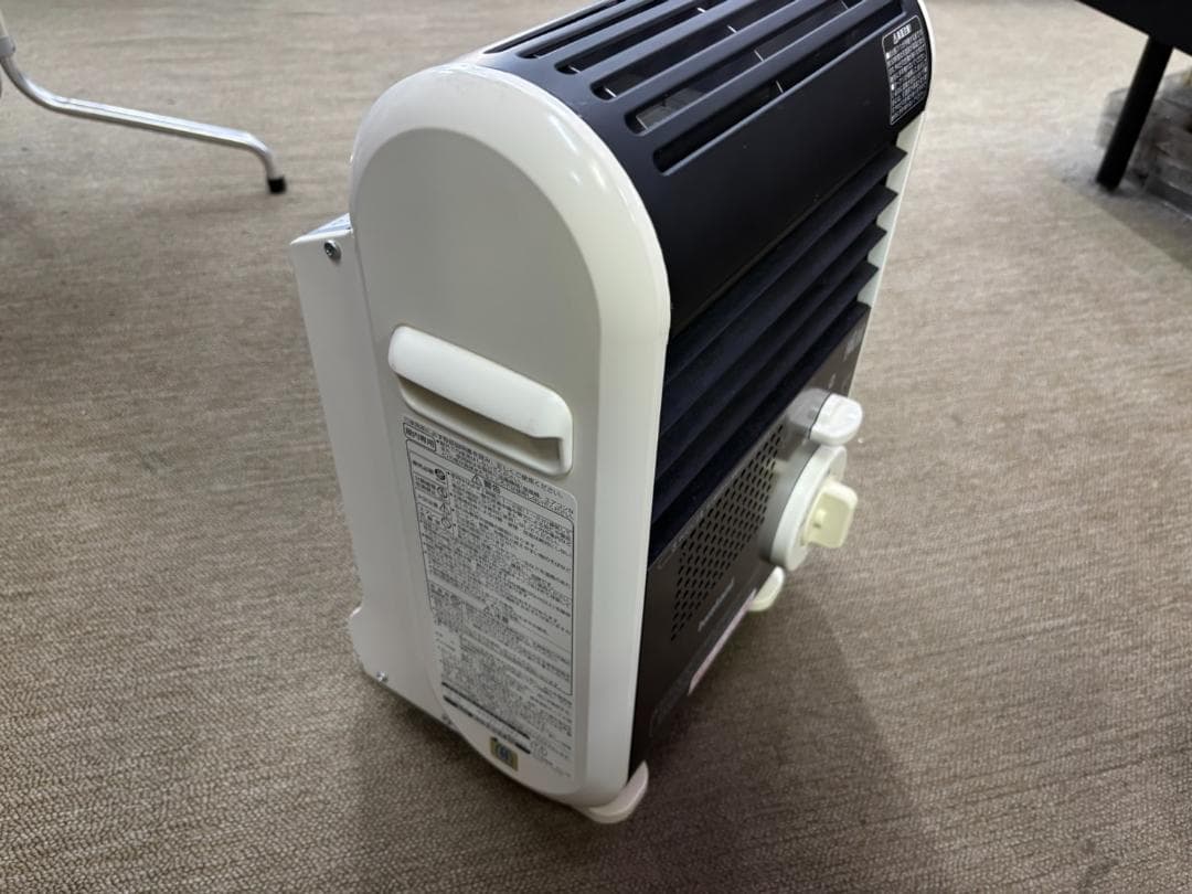 【中古品】Iwatani イワタニガスカセットファンヒーター 風暖 動作OK