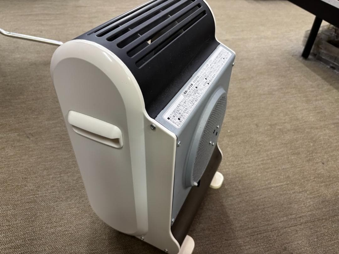 【中古品】Iwatani イワタニガスカセットファンヒーター 風暖 動作OK