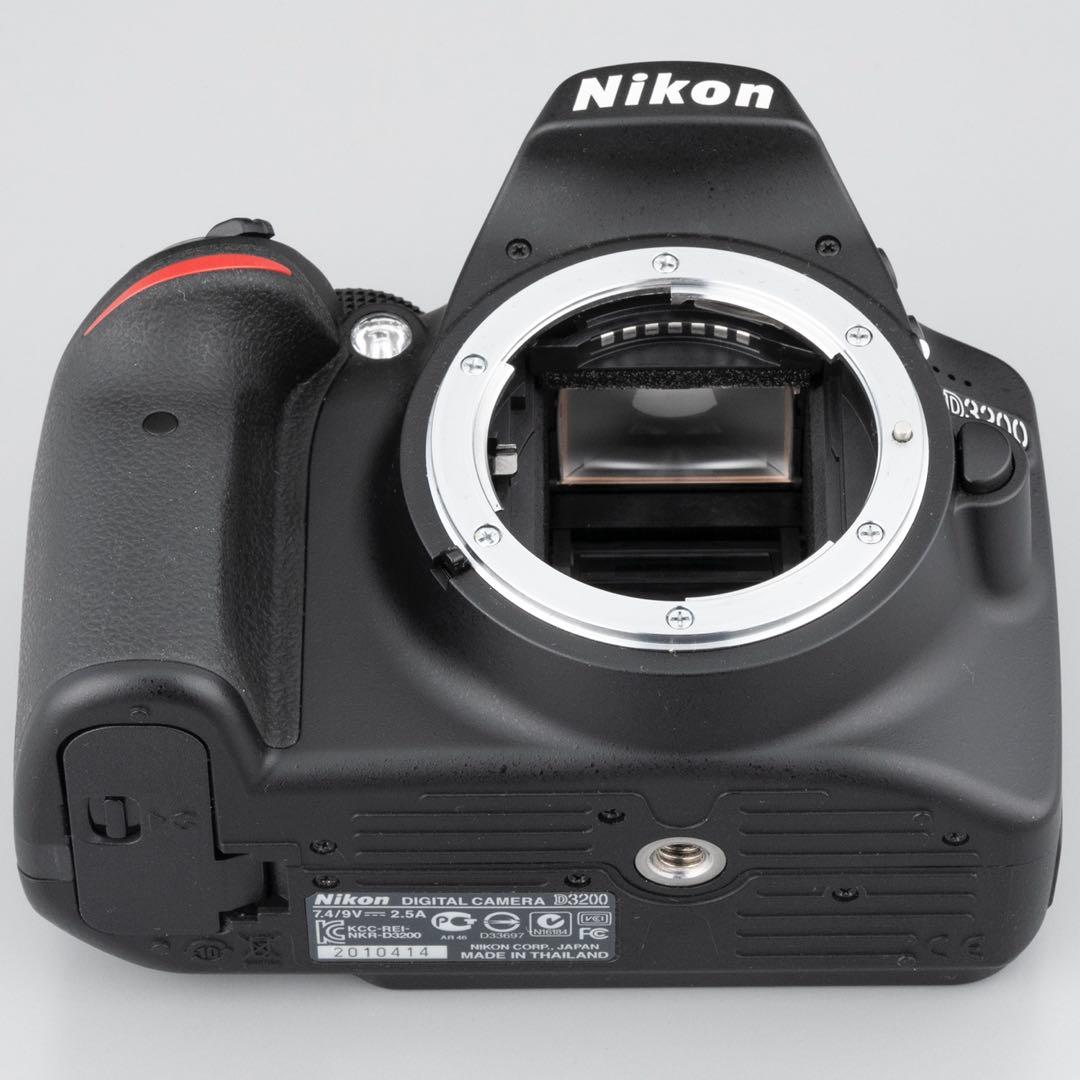 ニコン Nikon D3200+AF-S18-55/3.5-5.6G VR中古品