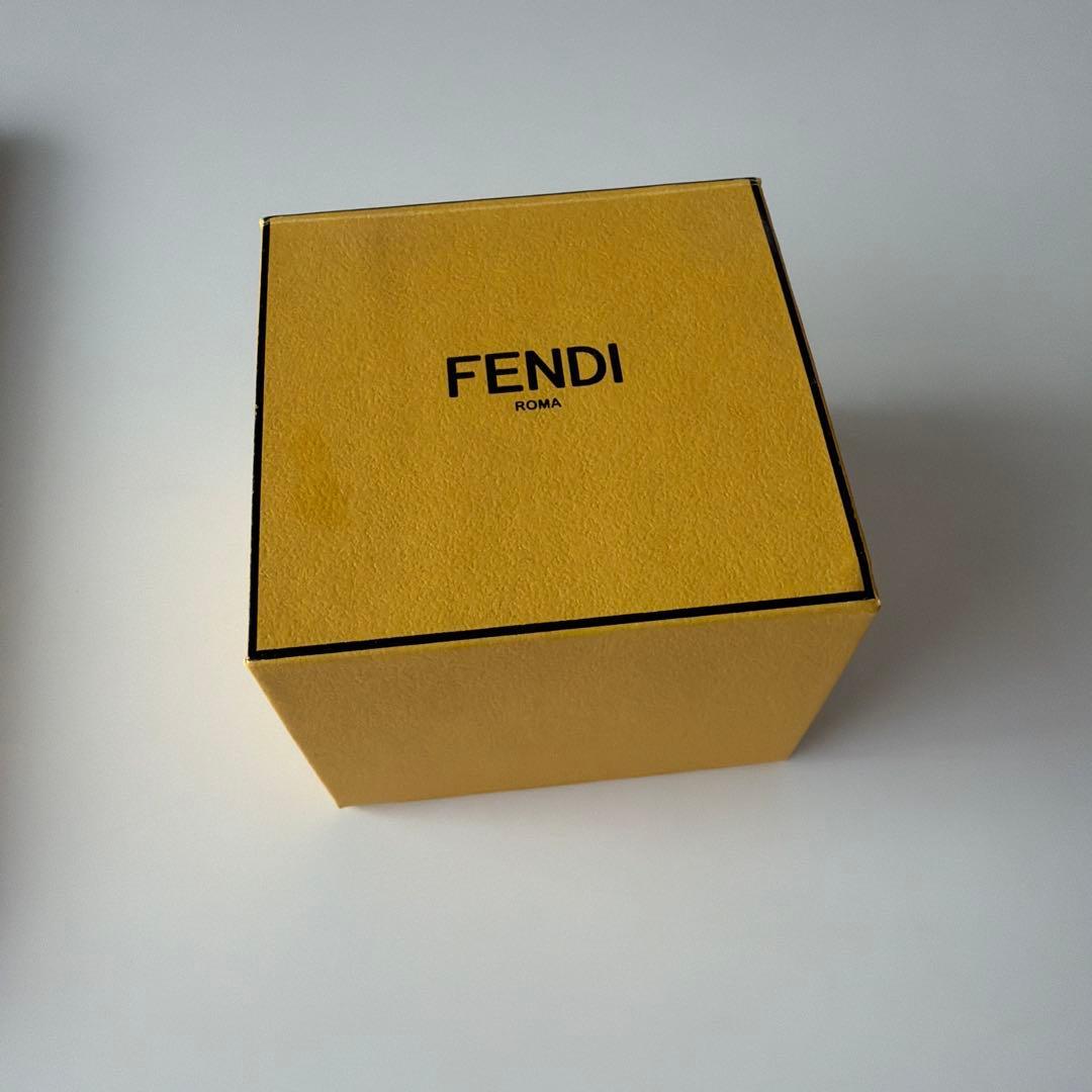 FENDI ピンクゴールドリング 専用ボックス付き