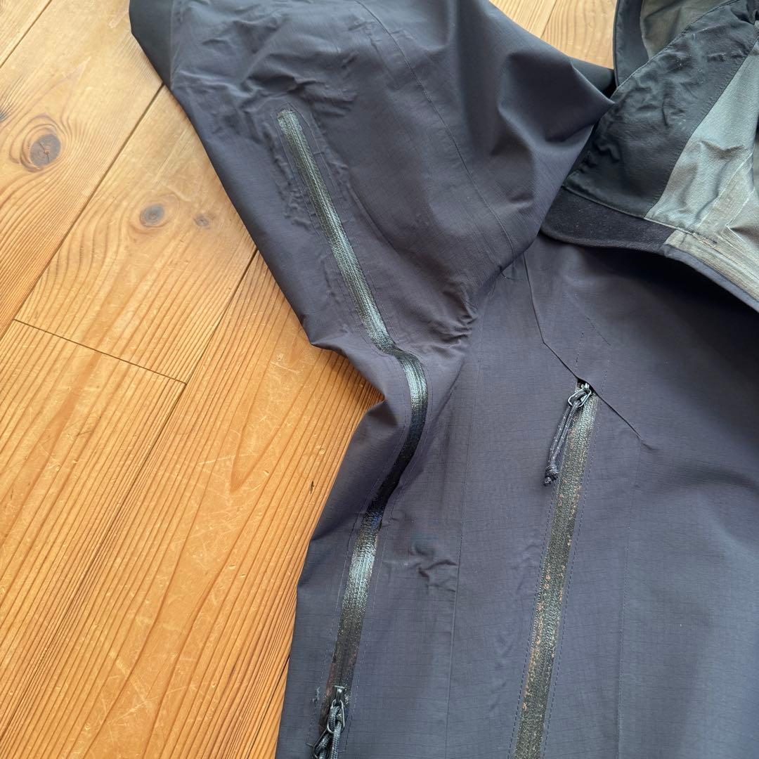 ☆カナダ製☆【ARC' TERYX】■BETA ARジャケット(黒S)■希少