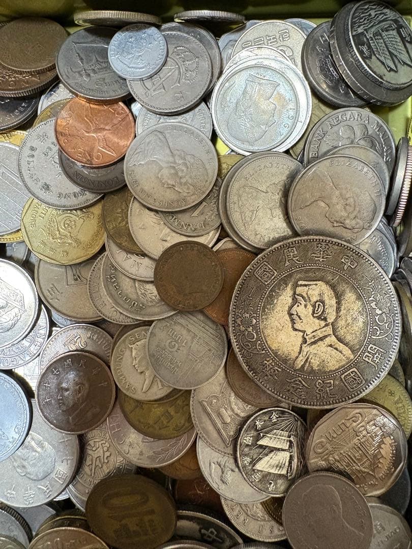 旧貨幣　記念硬貨　中華民国　古銭まとめ　外国　まとめ売り