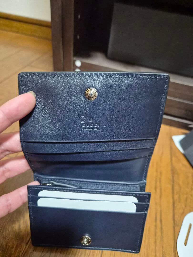 GUCCI コンパクトウォレット　パース