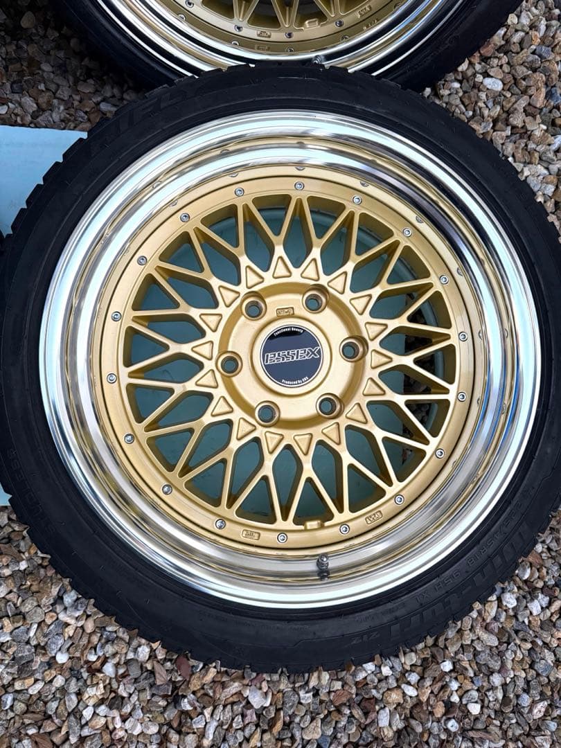 J*J様 ハイエース　ESSEX ENCM 18インチ　スタッドレス