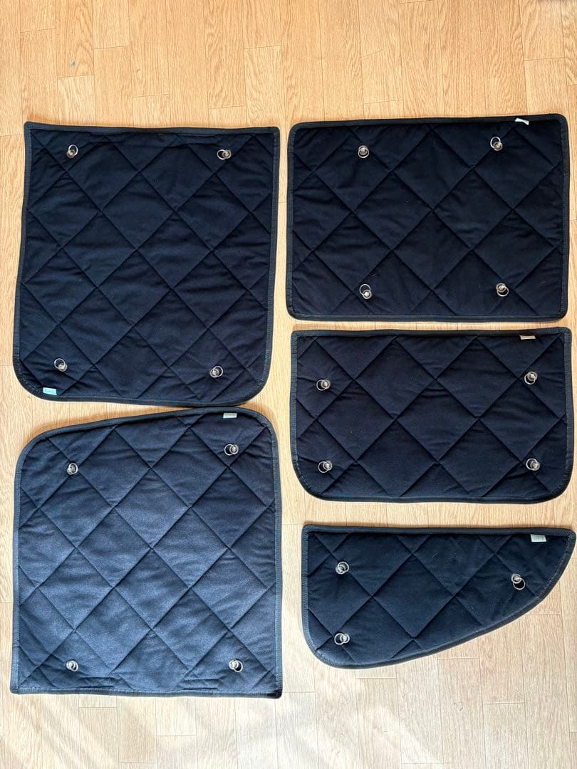 ハイエース 200系 アイズシェード ブラッキー/ブラック