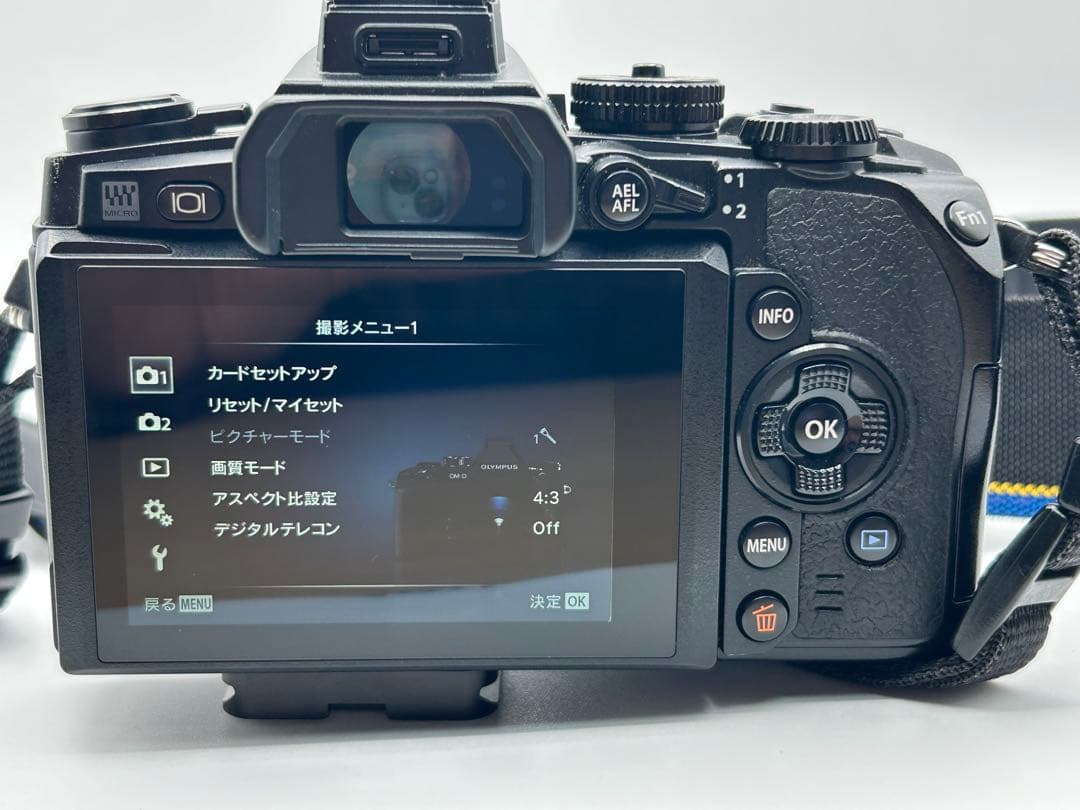 OLYMPUS OM-D E-M1 オリンパス カメラ 箱&付属品 リュック付き