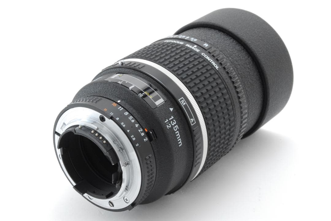 【美品】 ニコン Nikon AF DC-NIKKOR 135mm F2
