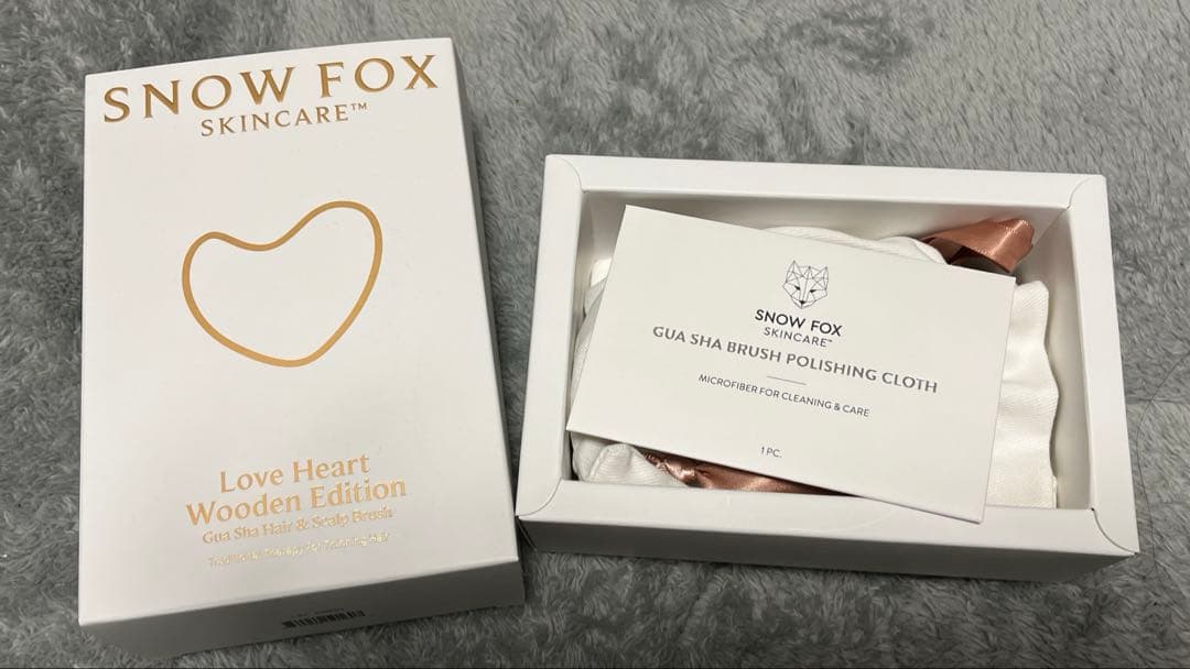  FOX SKINCARE ハート　ヘアブラシ　カッサ