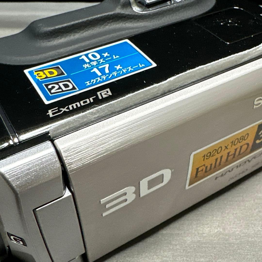 新品未使用　SONY HANDYCAM 3Dカメラ HDR-TD10
