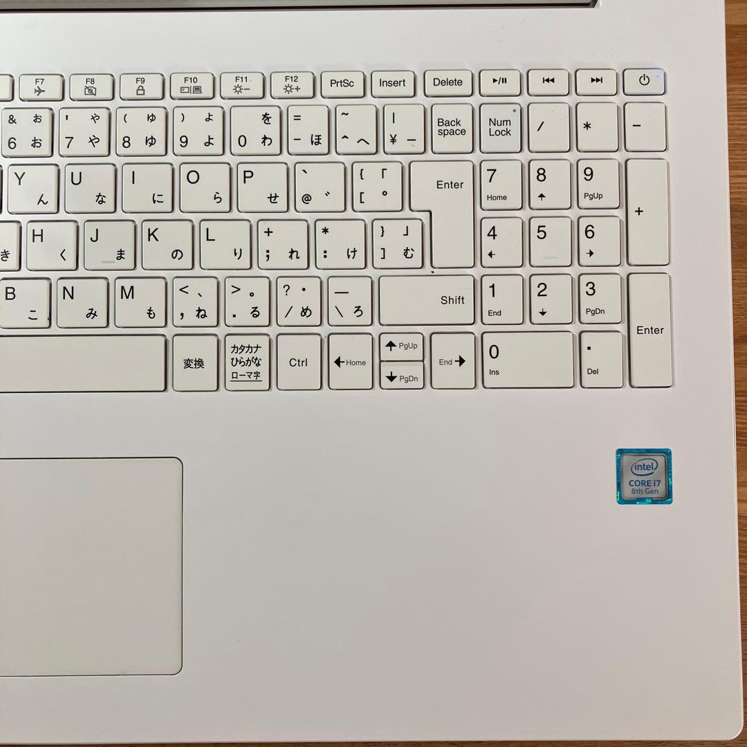 NEC LAVIE Direct 第8世代Core i7 人気の白