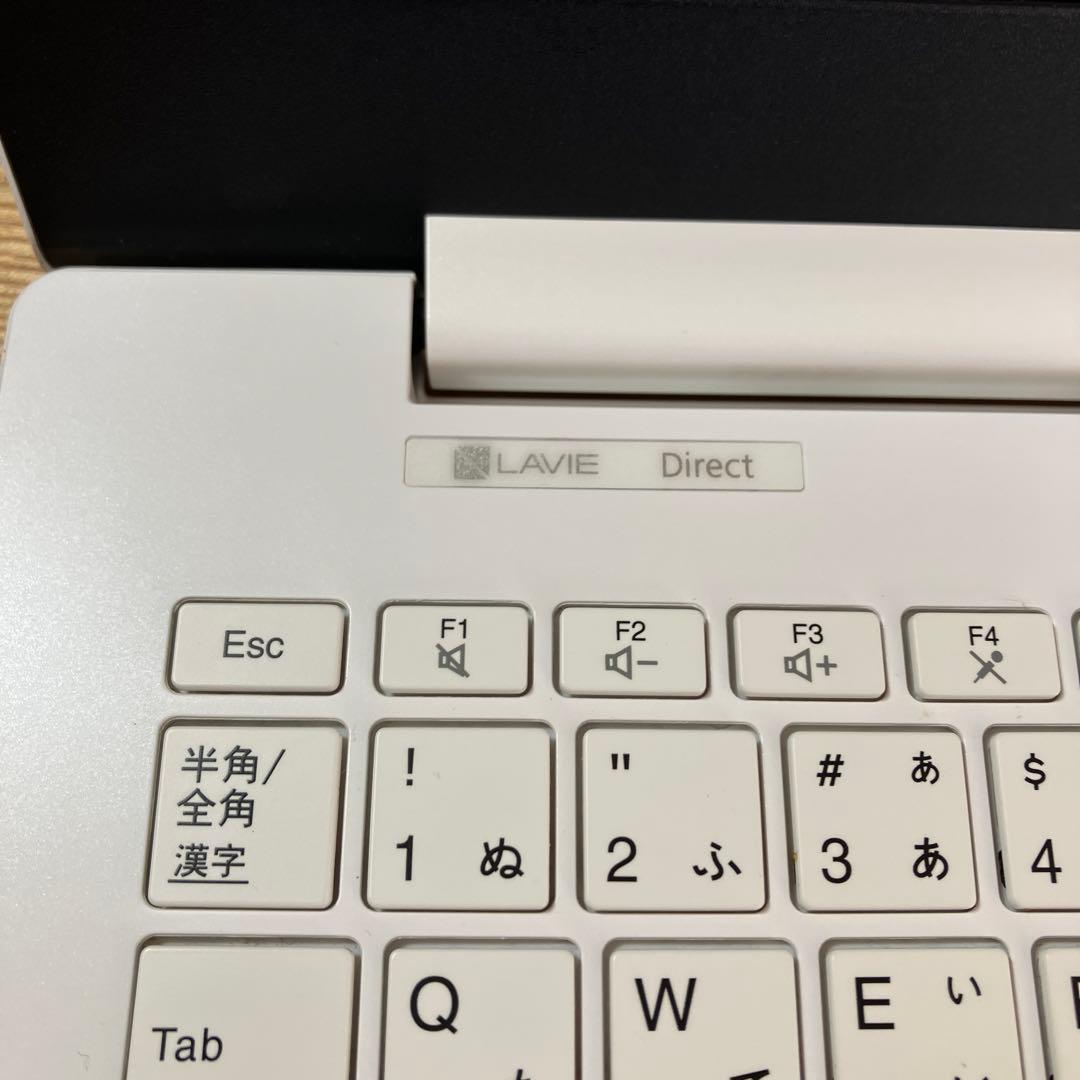 NEC LAVIE Direct 第8世代Core i7 人気の白