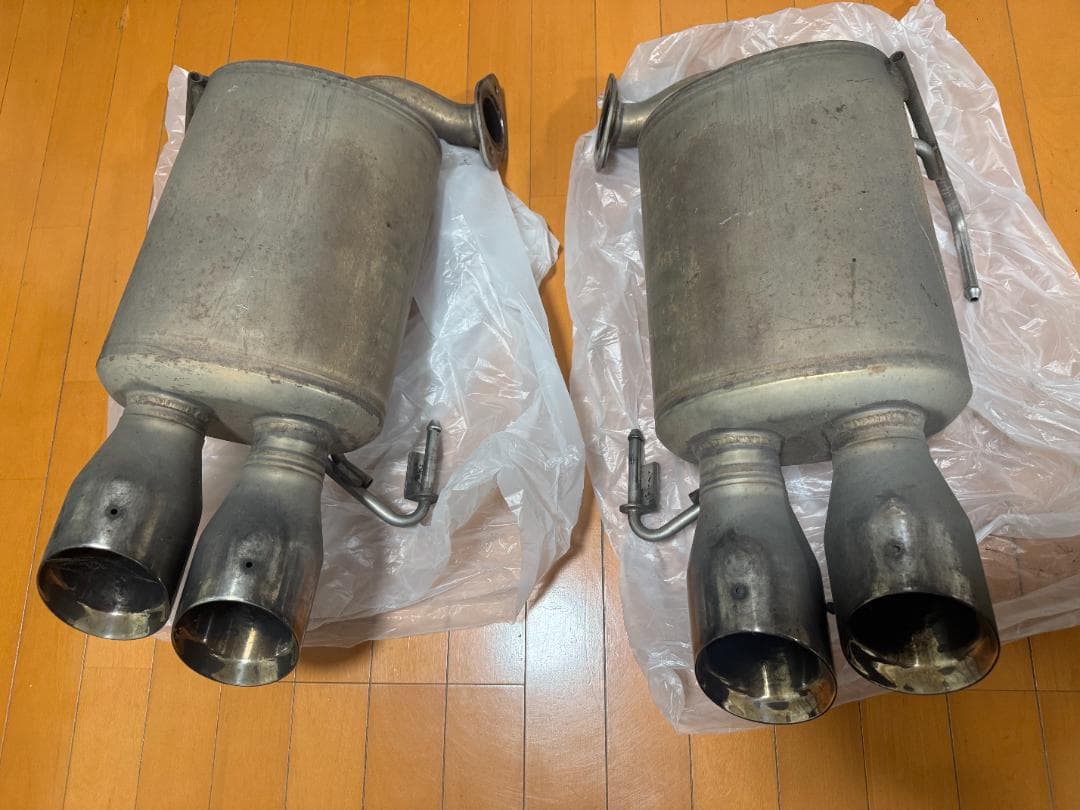 s*n様 WRX STI 純正OP STIマフラー 左右セット（4本出し）