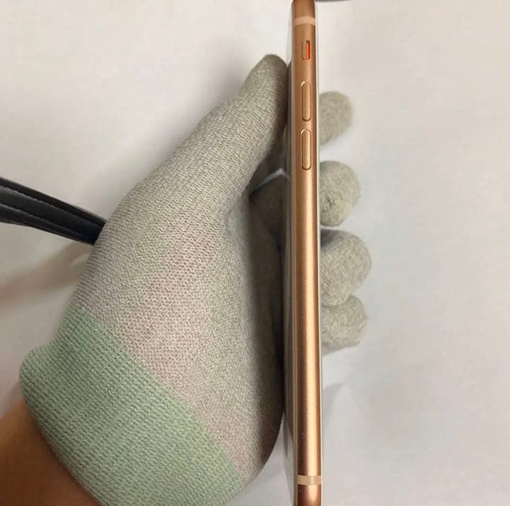 iPhone 8 Gold 64 GB Simフリー AppleStore