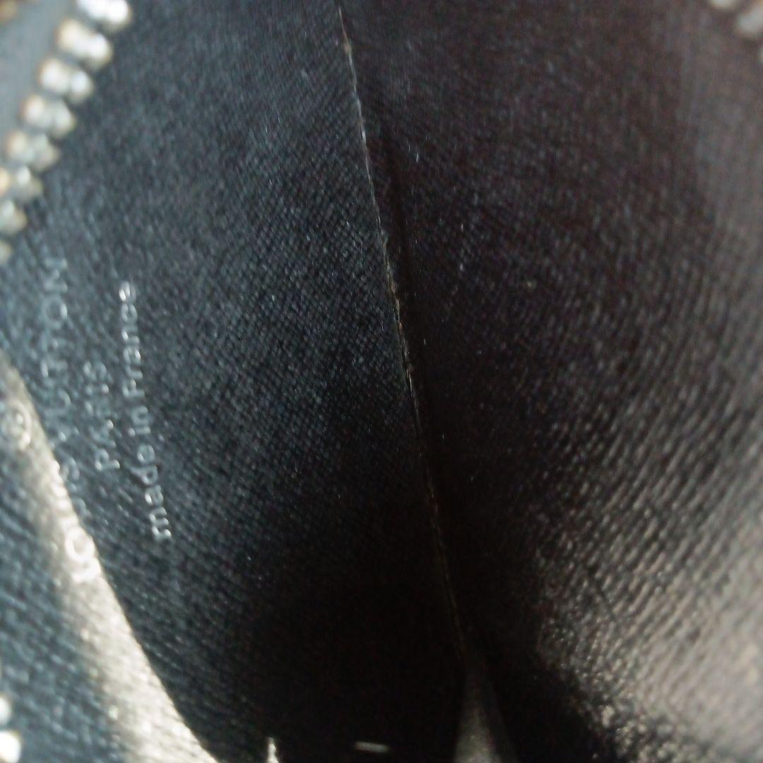 ルイ・ヴィトン ブラック ケース