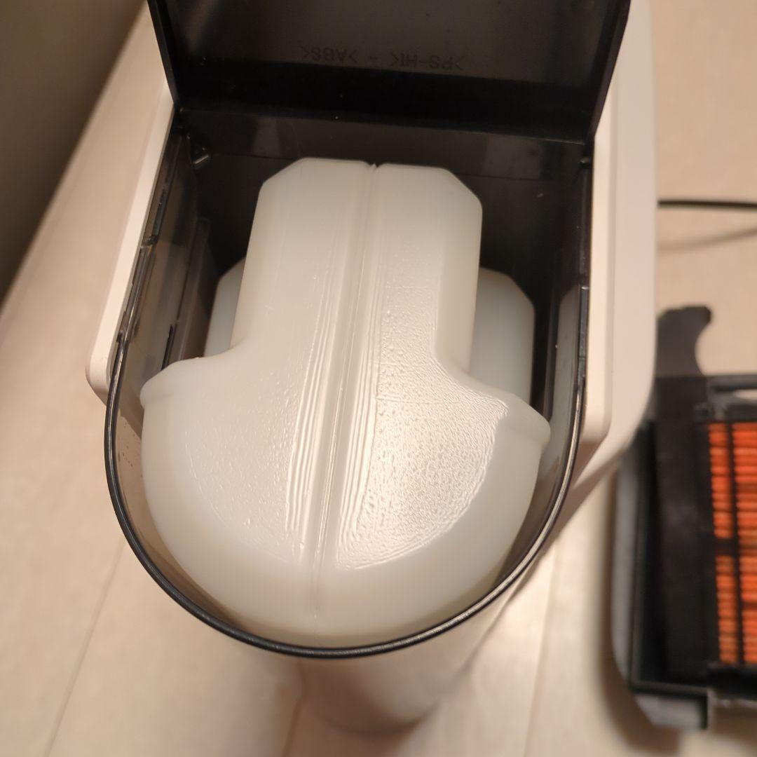 SHARP セラミックファンヒーター HX-TK12-W