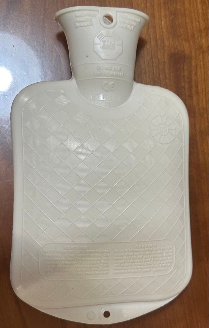 ム*ー様 Milenos 茶色のクマ型湯たんぽ