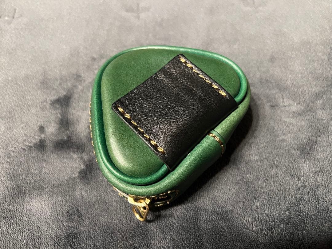 【色の変化などあり】HERZ ヘルツ　おにぎりポーチ　ボトルグリーン