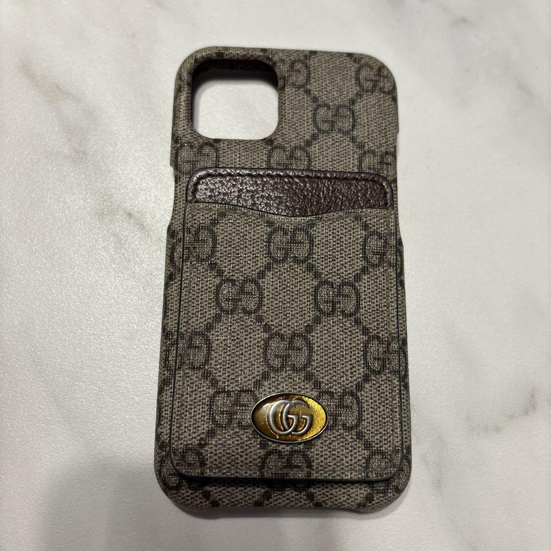 極美品［正規品］GUCCI グッチ　iPhone13 ケースGCパターン