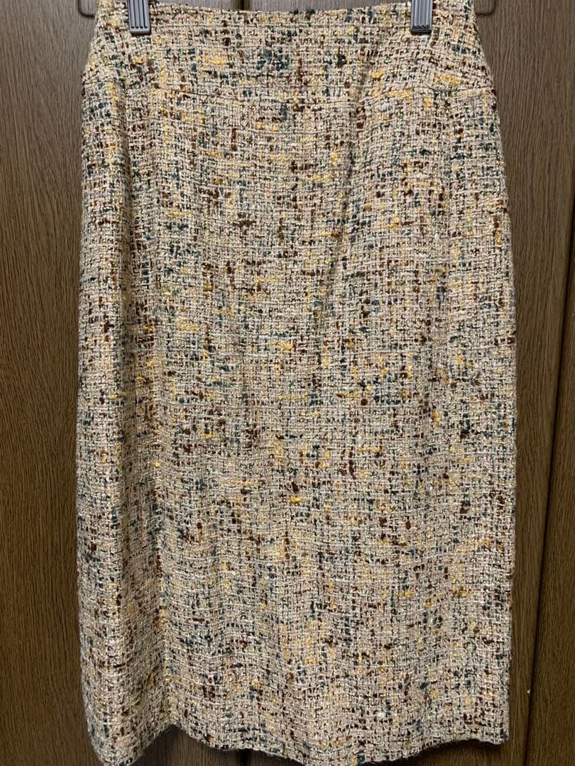 ⁇*様 CHANEL ツイードジャケット× スカート セットアップベージュ系