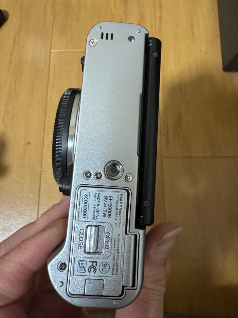 『美品』Fujifilm X-T20 ボディ シャッター約100枚