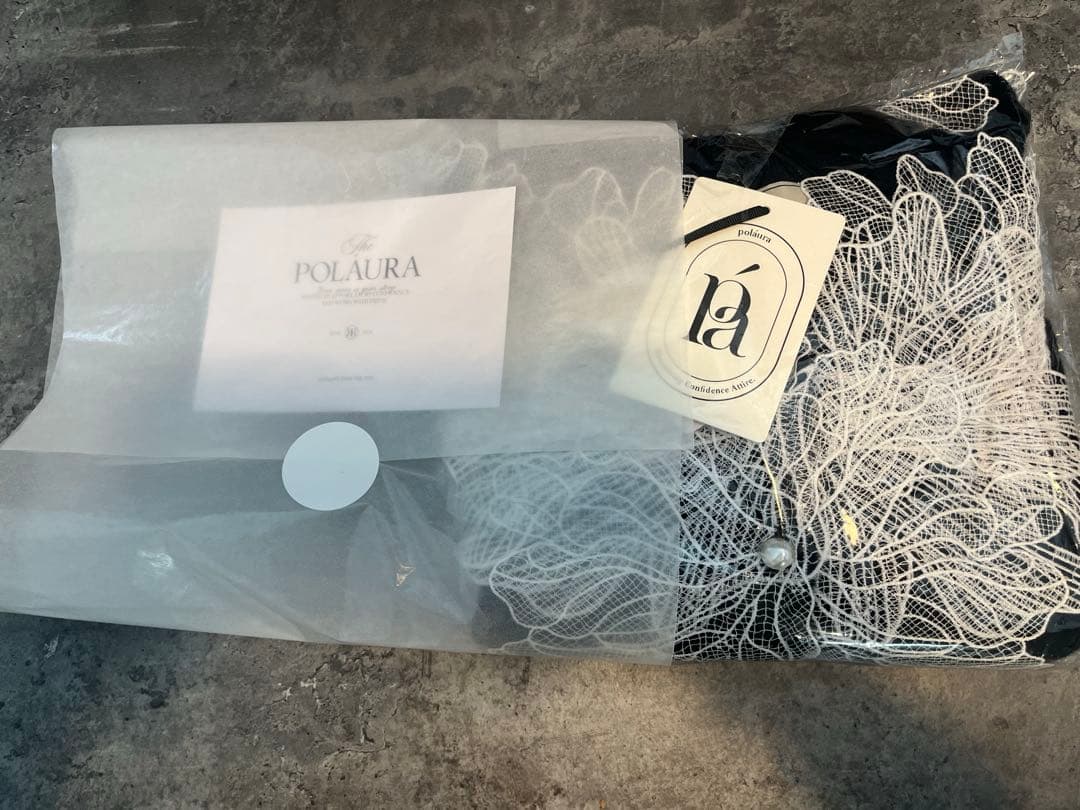 polaura ポローラ レースフリルカーディガン 新品タグ付き