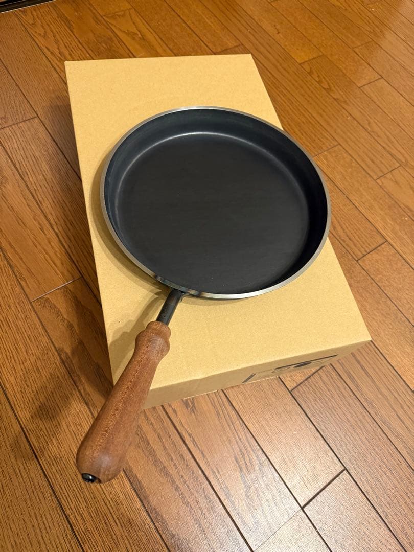 オークス　大人の鉄板　フライパン　26cm 蓋付