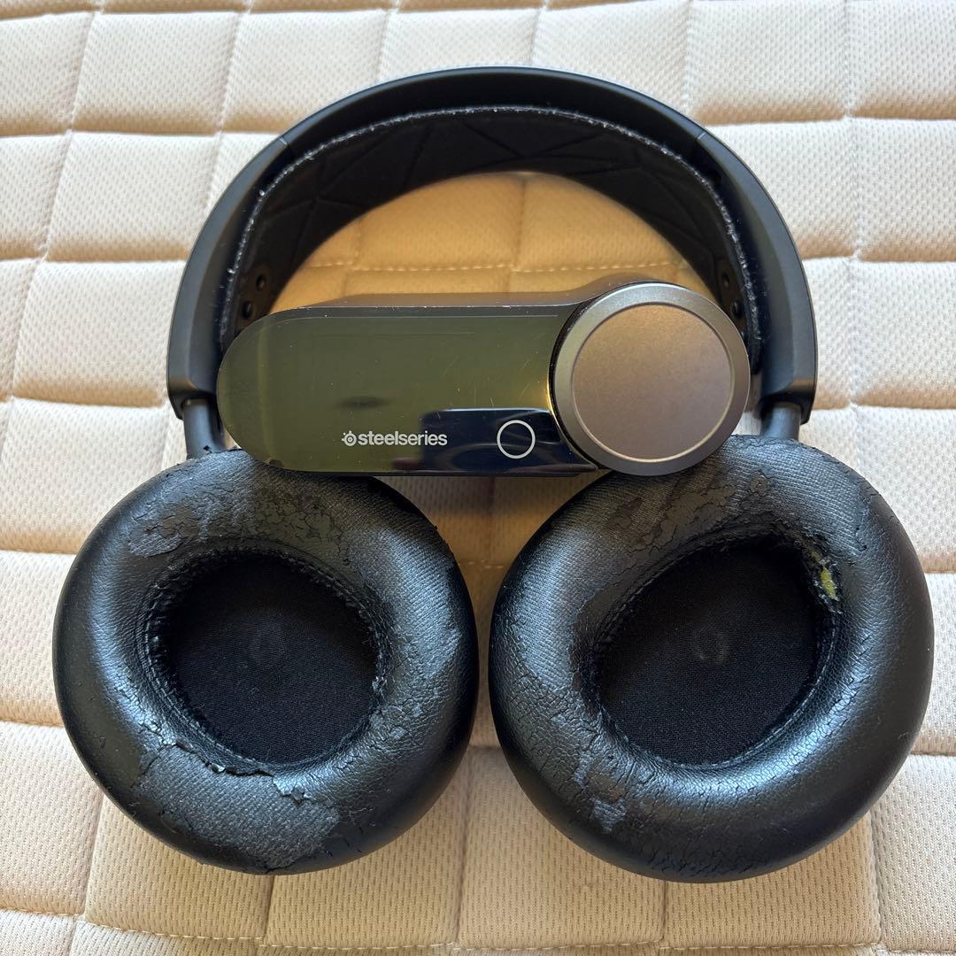 taka　SteelSeries Arctis Nova Pro