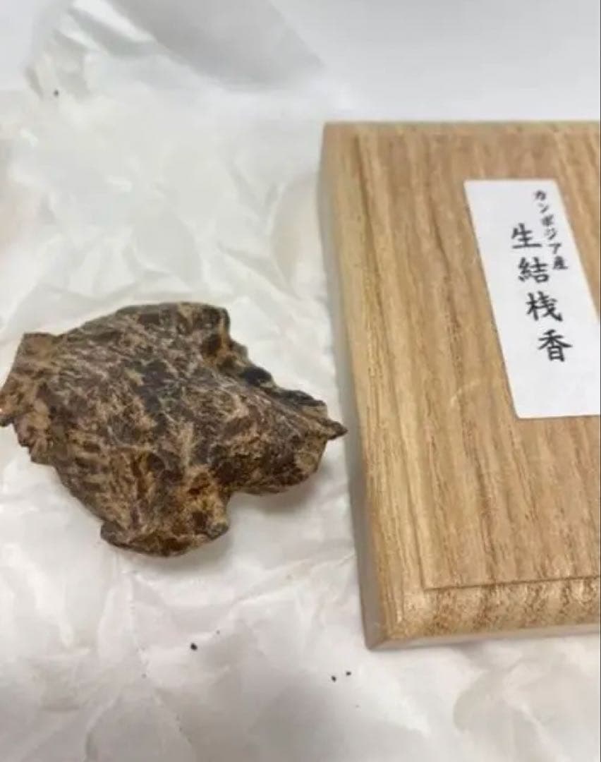 【JapanRabbit公式アカウント00ページ】日本香堂 八国香木揃え