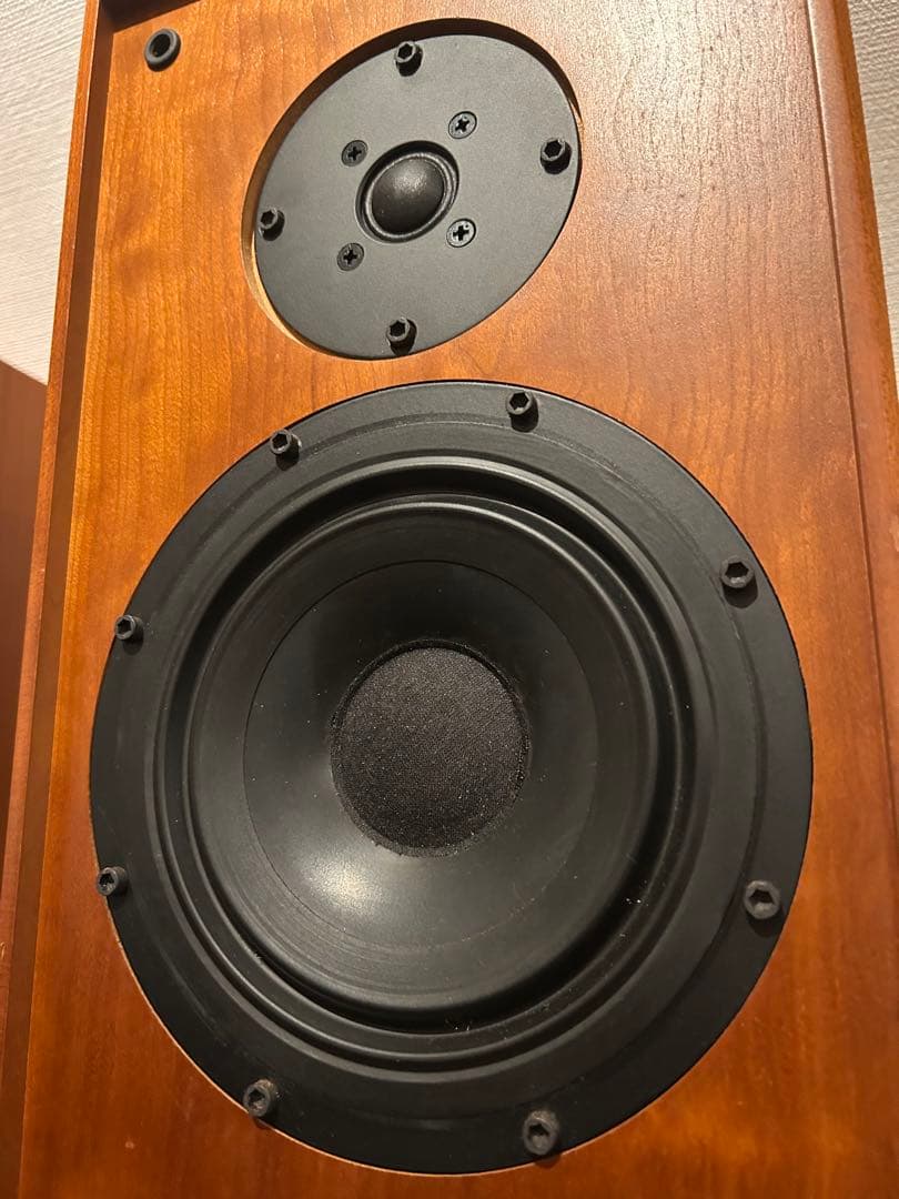 ブックシェルフスピーカー スペンドール SPENDOR SP 3/1 P