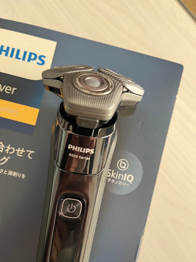 PHILIPS 電気シェーバー 9000 Series 【2025年製】新品同様