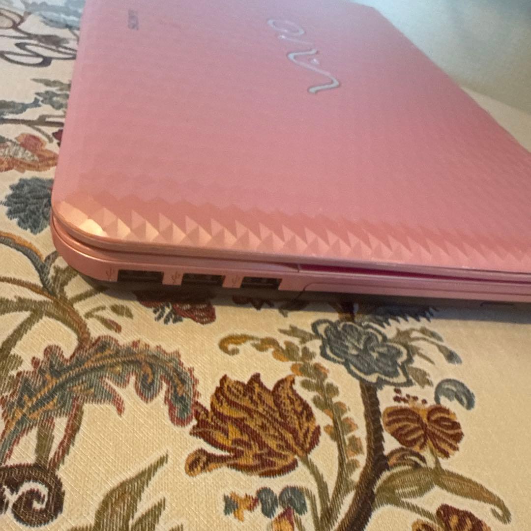 【SONY】ノートパソコン＊メモリ4G＊WEBカメラ