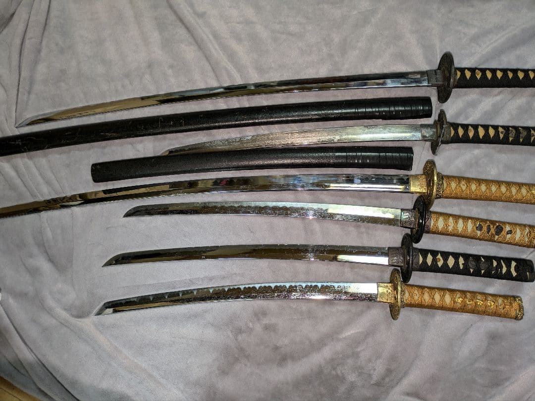 模造刀　6本セット　太刀　脇差　鞘無し　鍔割れ　ジャンク
