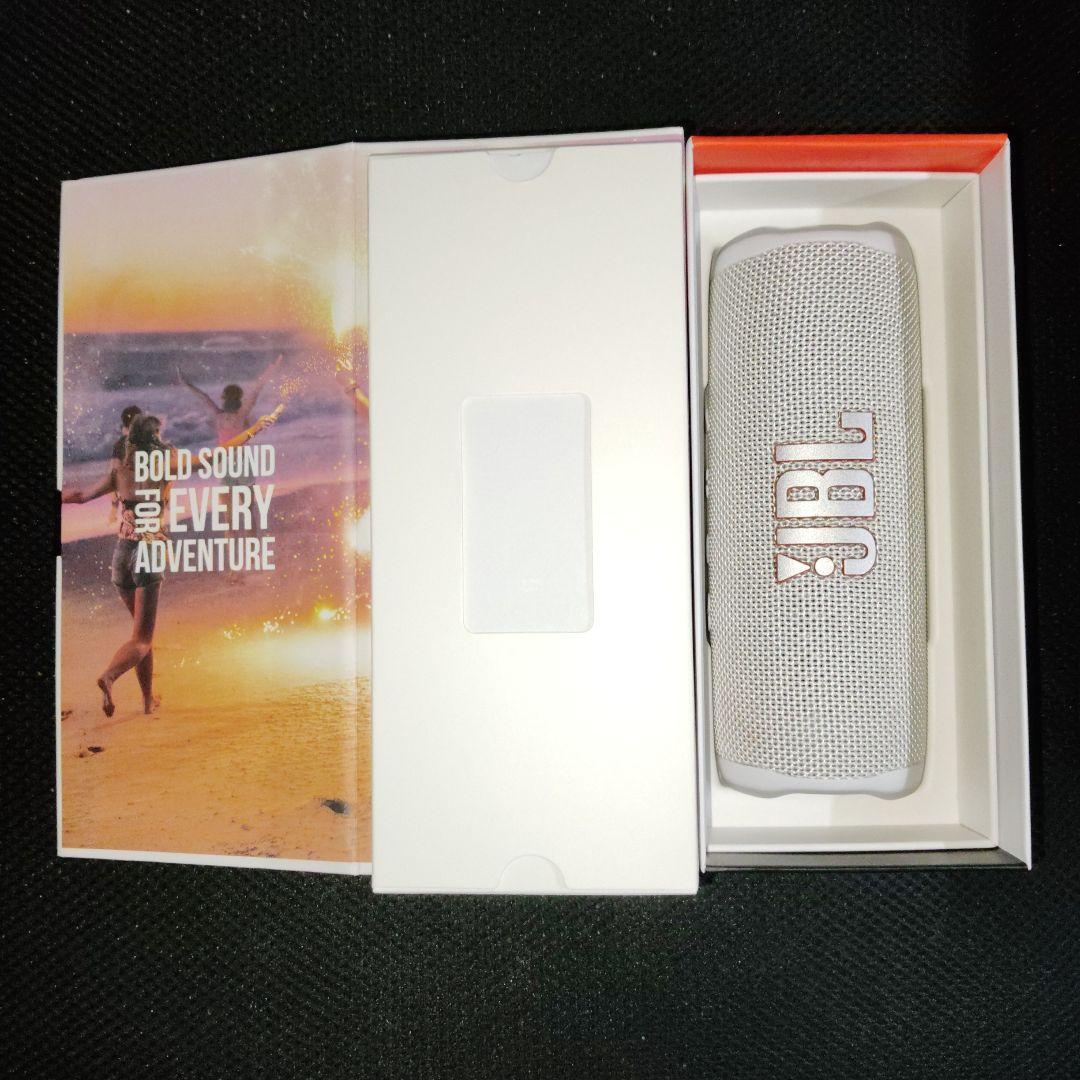箱付きJBL FLIP 6 ホワイト ワイヤレススピーカー