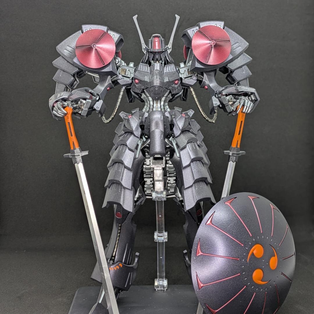 ボークス IMS 1/100 バッシュ・ザ・ブラックナイト 塗装済み完成品