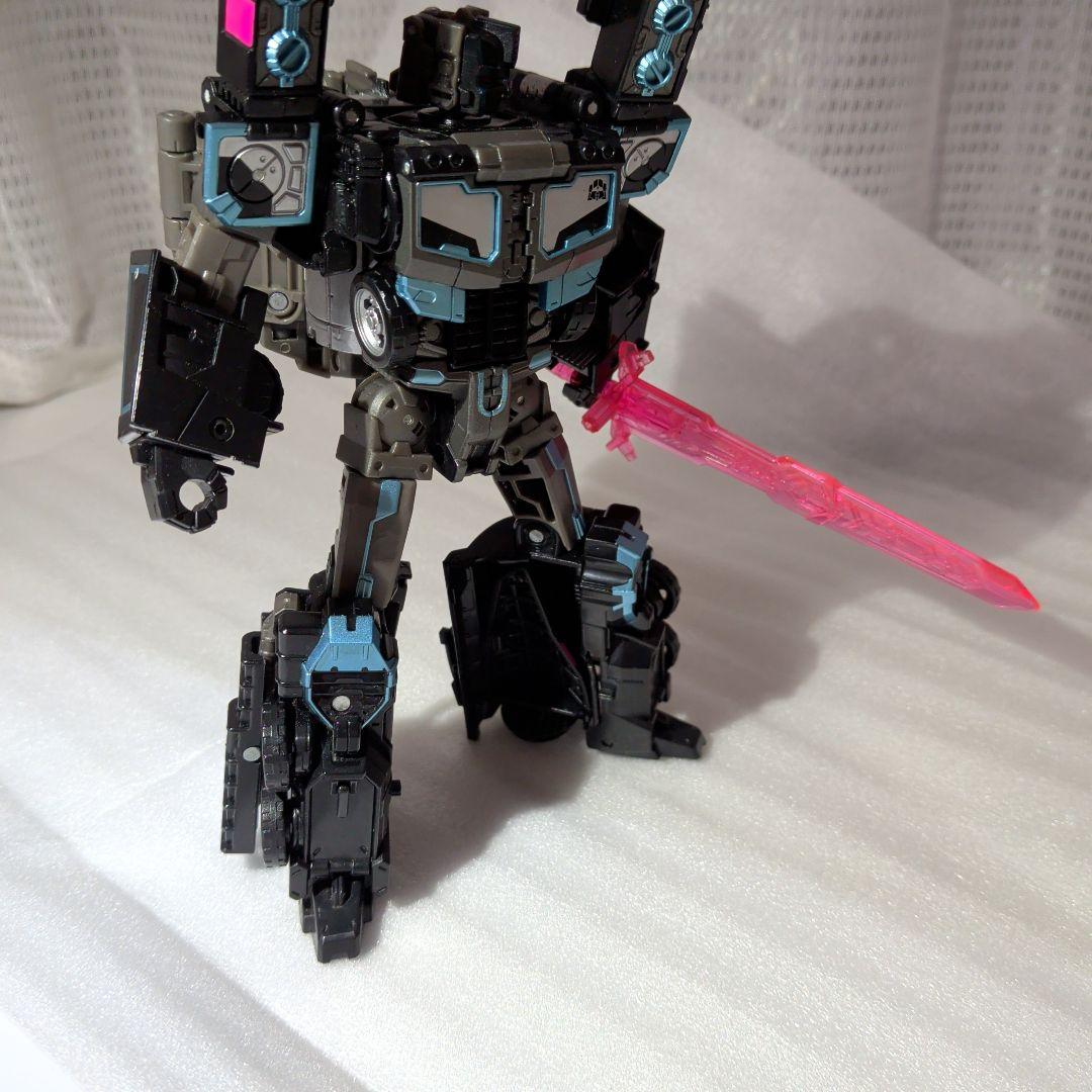 トランスフォーマーレジェンズ　lg-ex ブラックコンボイ