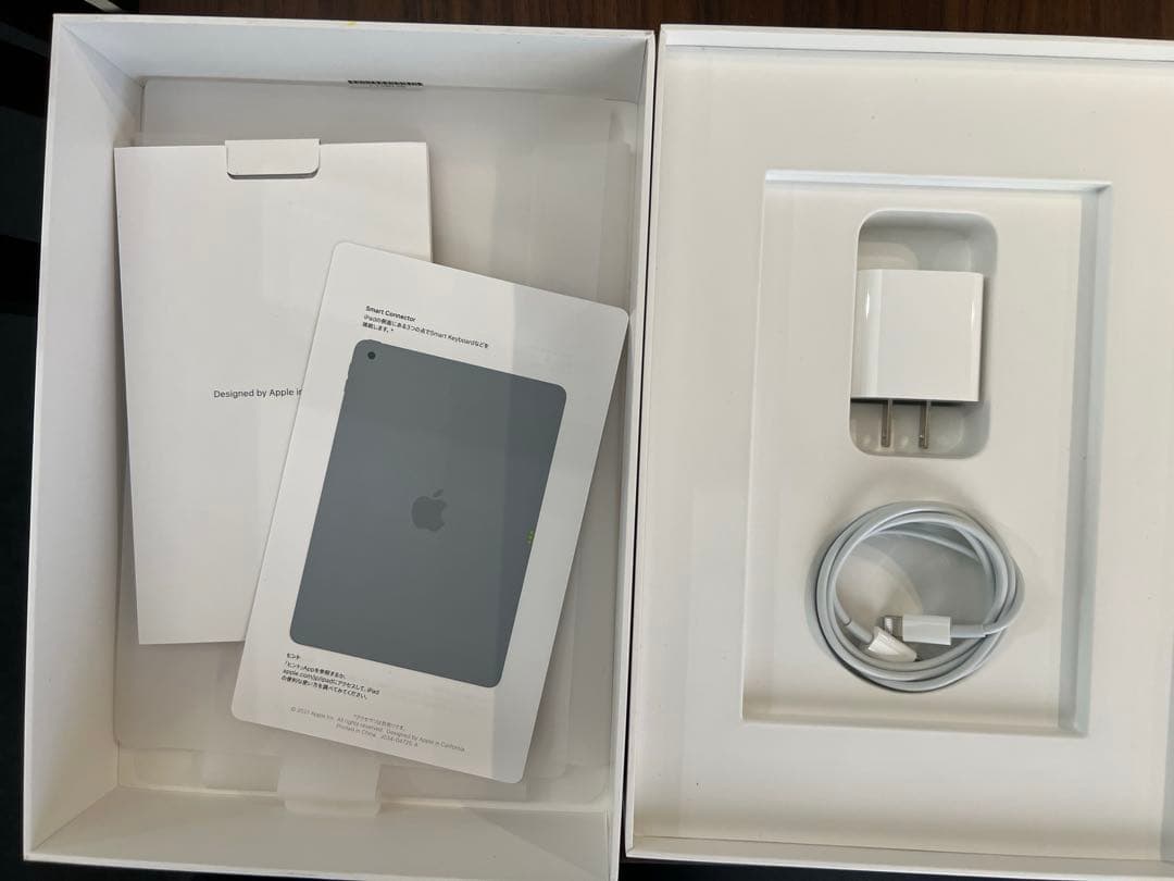 Apple iPad 第9世代　シルバー 本体　64GB