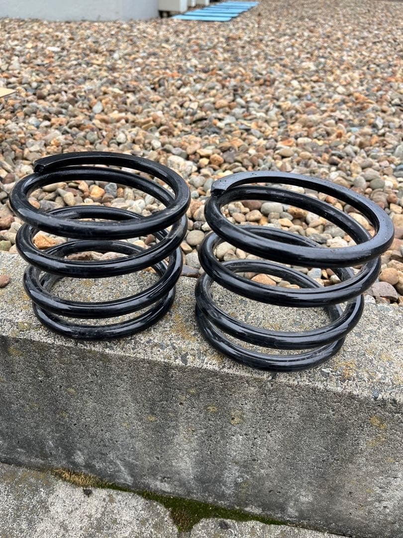 LA610 L385タント シュピーゲル ショートスプリング バネ110mm