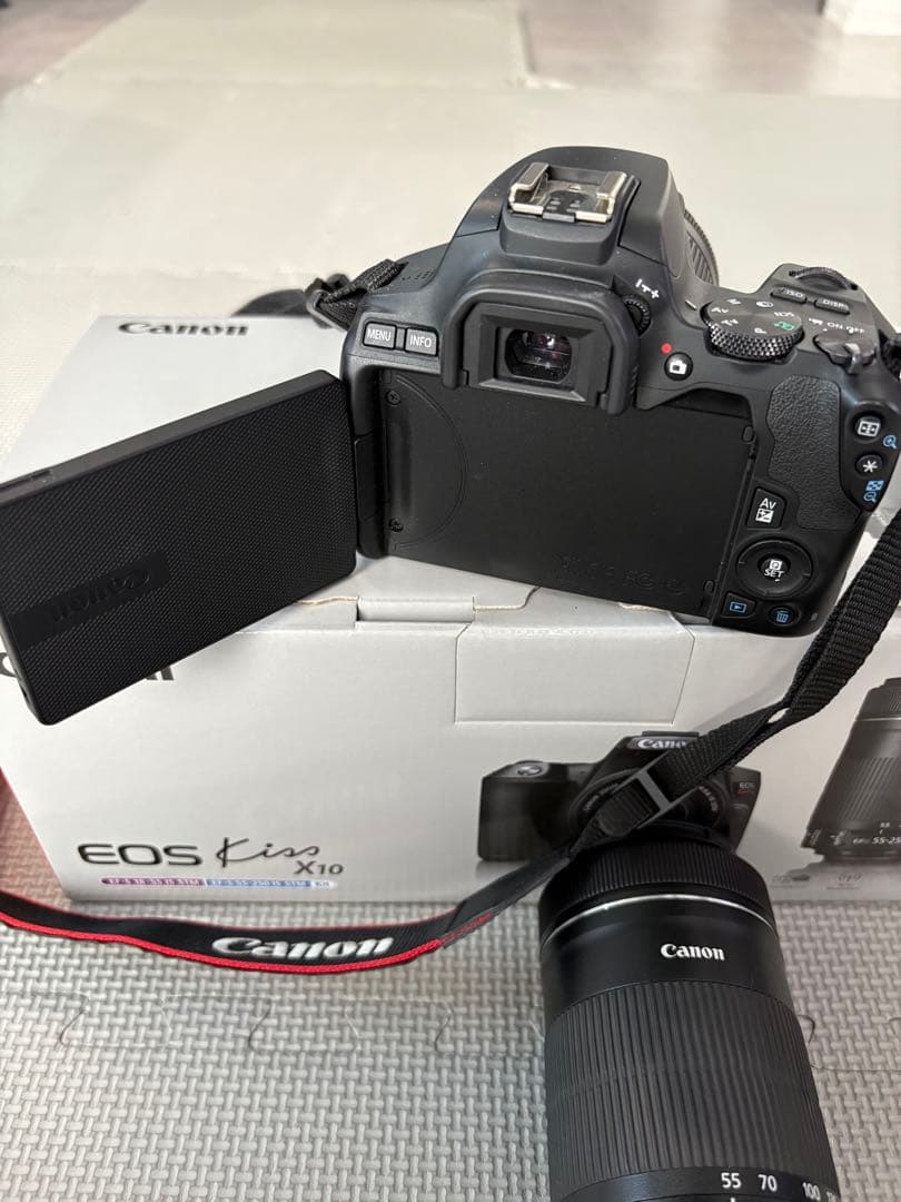 ★美品.Canon EOS Kiss X10 付属品完備★