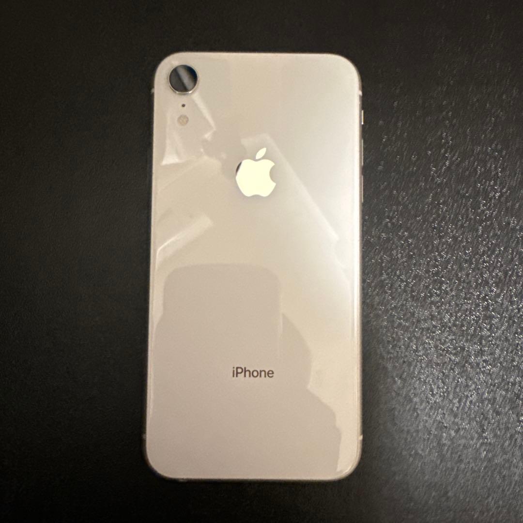 iPhone XR 64GB SIMフリー ホワイト 本体のみ