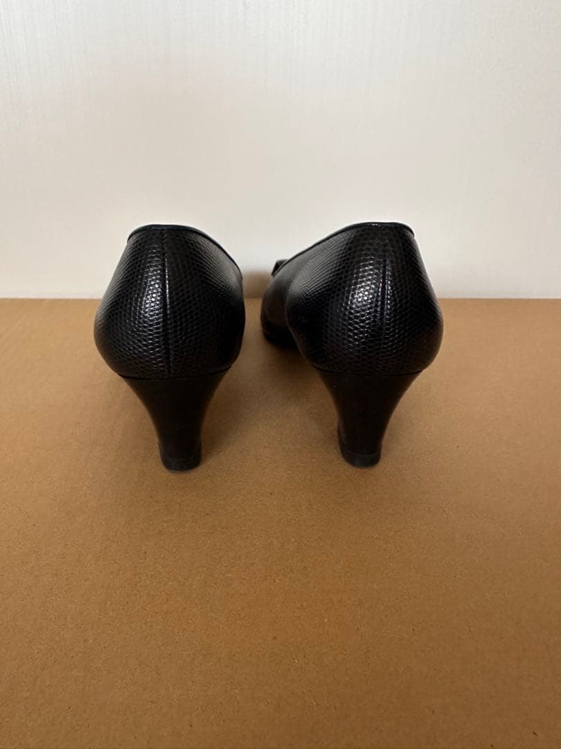 フェラガモ　　24.5㎝　パンプス