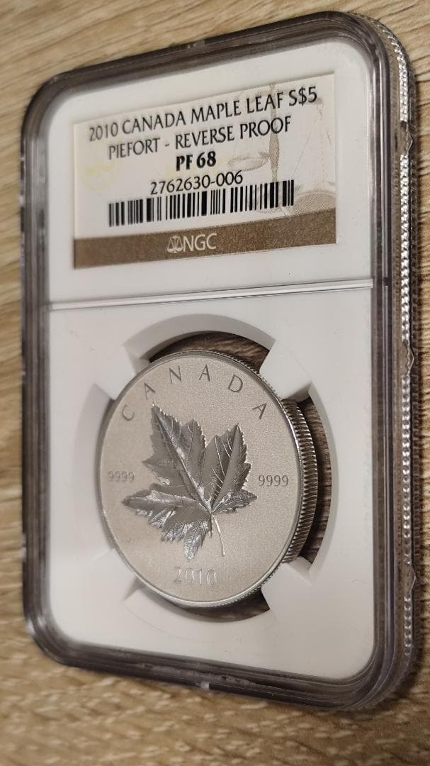 ソ*ラ様 NGC PF68☆2010 カナダ メイプルリーフ ピエフォー 5ドル