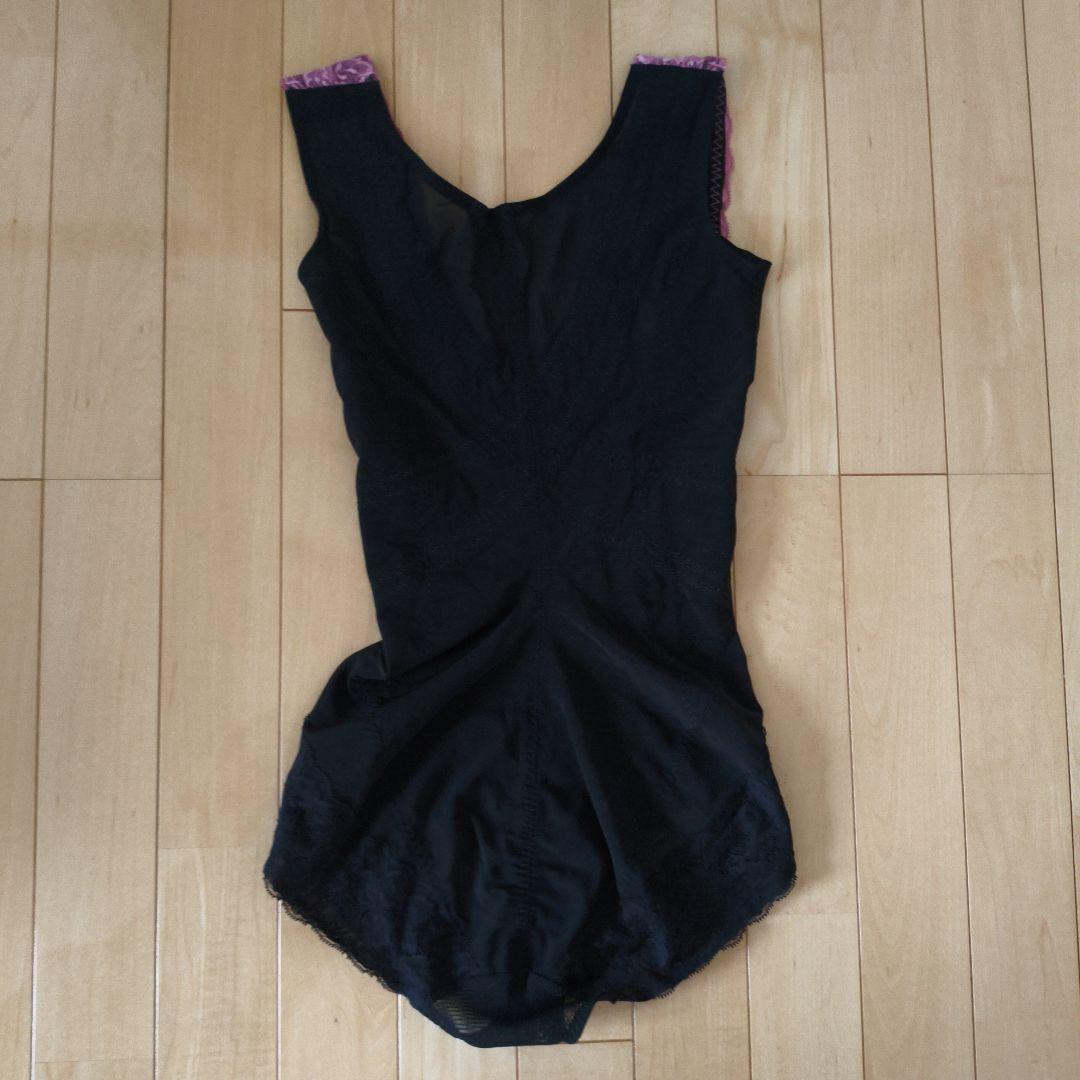 グラントイーワンズ、補正下着、レース装飾 ボディスーツ 70M