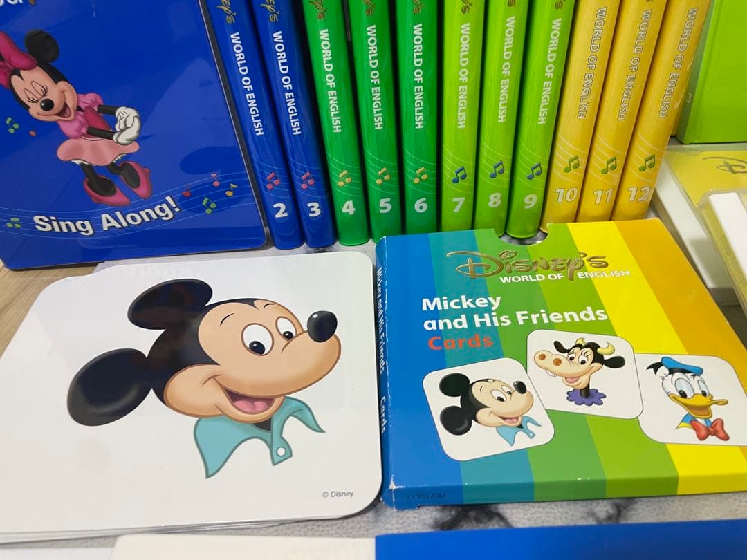 DWE ディズニー英語システム　シングアロングフルセット　新子役　美品　781